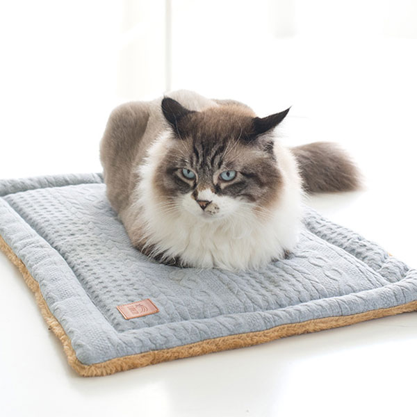 猫のエコホットマット　グレー