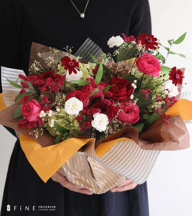 還暦祝いのお花にプリザーブドフラワー「セレブレート」女性還暦祝いプレゼント花女性【送料無料】