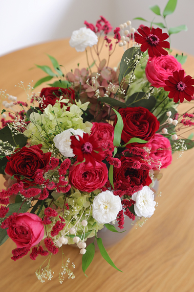 還暦祝いのお花にプリザーブドフラワー「セレブレート」女性還暦祝いプレゼント花女性【送料無料】