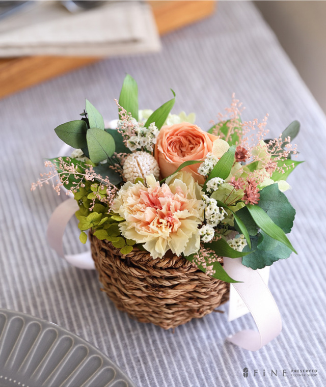 プリザーブドフラワー/ギフト/パルフェ/誕生日祝い/ご結婚祝い/誕生日祝い/出産祝い/結婚記念日/ホワイトデー/母の日