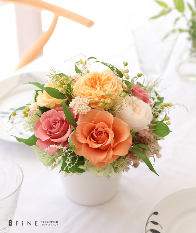 結婚祝い/同僚/友達/お誕生日ギフト/プリザーブドフラワー/花/誕生日/結婚祝い/開業祝い/開店祝い/内祝い/新築祝い/結婚記念日妻/女性