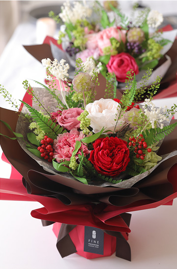 プリザーブドフラワー/アレンジメント/ブーケ/インテリア/ディスプレイ/誕生日/結婚祝い/ローズ/アレンジメント/恋人/ギフト