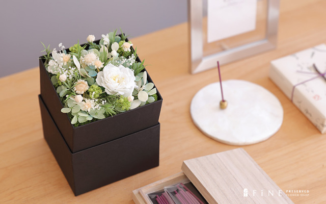 お供え/奏/かなで/お線香付/ギフト/花/プレゼント/誕生日/結婚祝い/開店祝い/内祝い/新築祝い/送別祝い/還暦祝い/引越し祝い