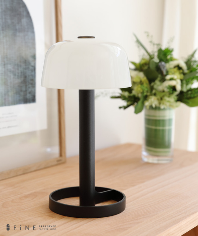 希少！Everbright Lamp社製造　テーブルランプ 希少！Everbright Lamp社製造 テーブルランプ Nijiiro Lamp