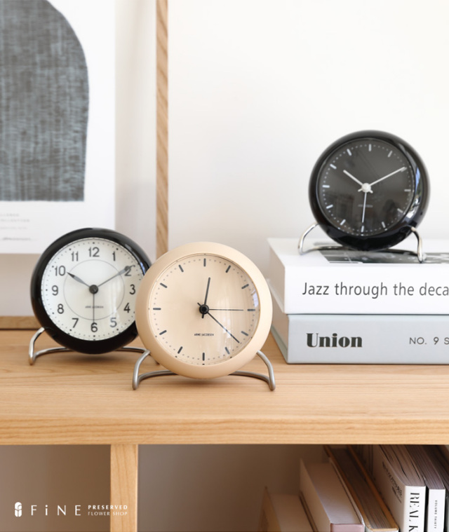 置き時計/時計/北欧/ヤコブセン/ARNE/JACOBSEN/TABLE/CLOCK/CITY/HALL/SANDY/BEIGE/インテリア