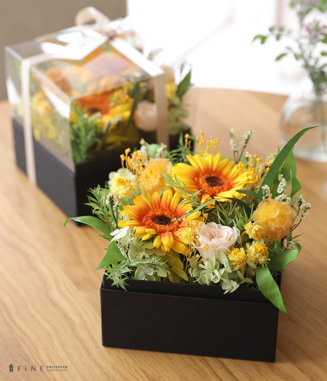 夏/プリザーブドフラワーアレンジメント