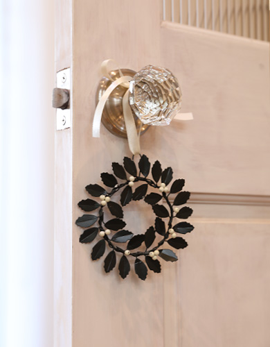 クリスマス雑貨／ブリキワイヤーリース（S）