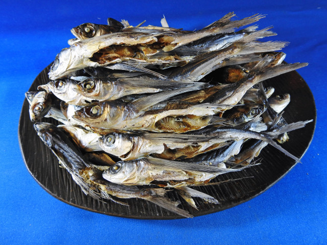 あご煮干し 特上(平戸産) 7.5kg 業務用販売・通販・卸売｜ネット