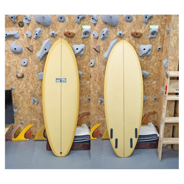 Maccllum(マッカラム)Surfboards 5'10 クアッド 中古美品 - メルカリ