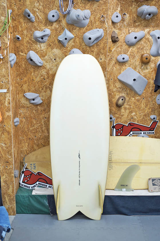 PRICE DOWN***. Never Ridden * Nine Lights 5'2