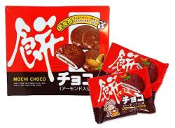 【駄菓子のまとめ買い・チョコ系の駄菓子】 やおきん 餅チョコ （20個入）