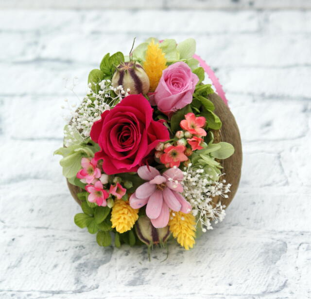 幸せを呼ぶ実 ブッダナッツ【向日葵とローズのナチュラルアレンジ