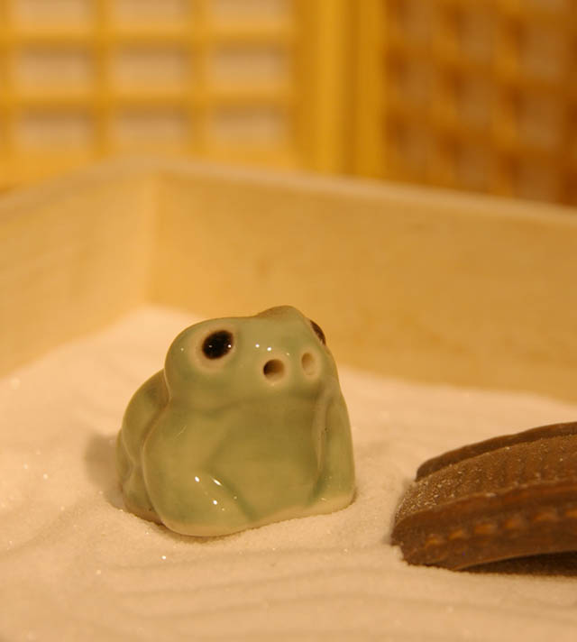 カエル陶器201001m