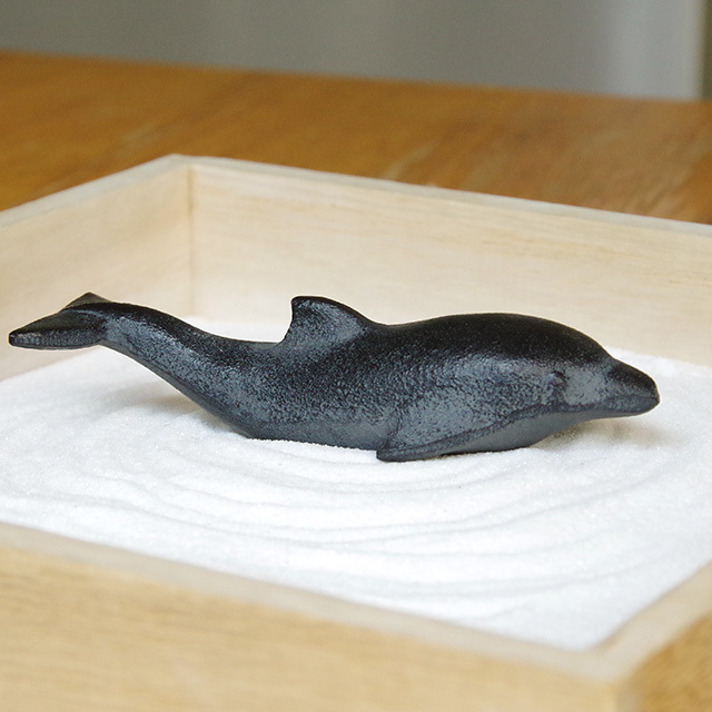 枯山水　イルカ