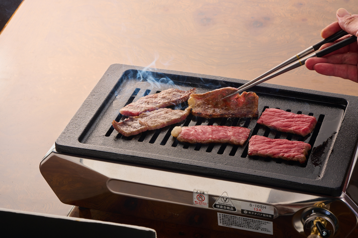 特選おせち　日山　山形牛　焼肉（12/19～12/29お届け）