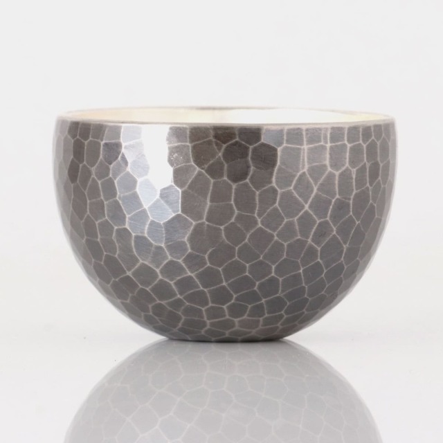 清雅堂］鎚起銅器｜酒器「ぐい呑み」黒虎