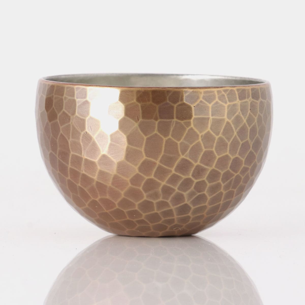 ［清雅堂］鎚起銅器｜酒器「ぐい呑み」生地色（口径50mm、容量50ml）[清雅堂GuiS生地]