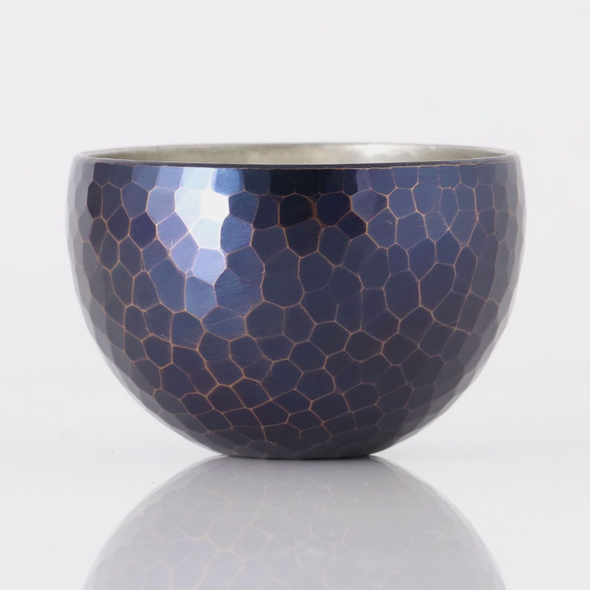 ［清雅堂］鎚起銅器｜酒器「ぐい呑み」青藍色（口径50mm、容量50ml）[清雅堂GuiS青藍]