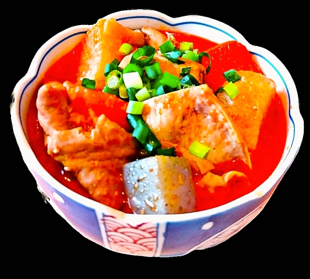 もつ煮辛味盛付