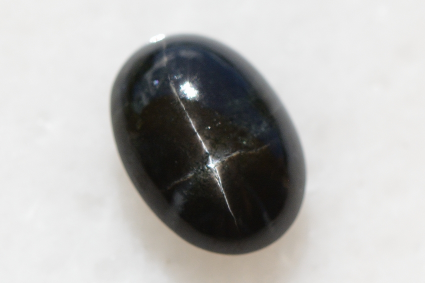 ブラックスター【18】天然石ルース・カボション　（20×14mm）