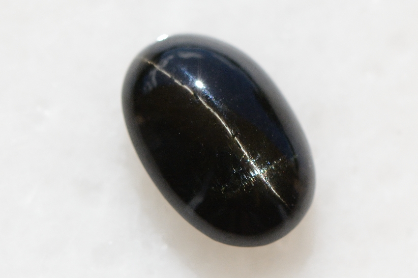 ブラックスター【23】天然石ルース・カボション　（20×13.5mm）