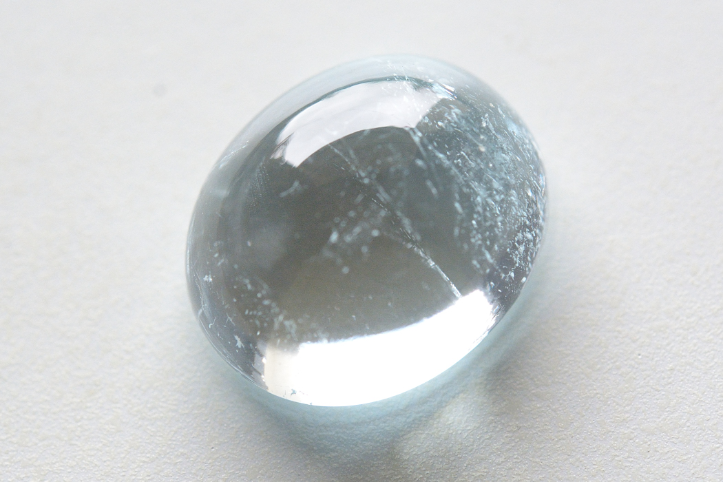 ブルートパーズ【55】天然石ルース・カボション・ローズカット（17.5×14.5mm）