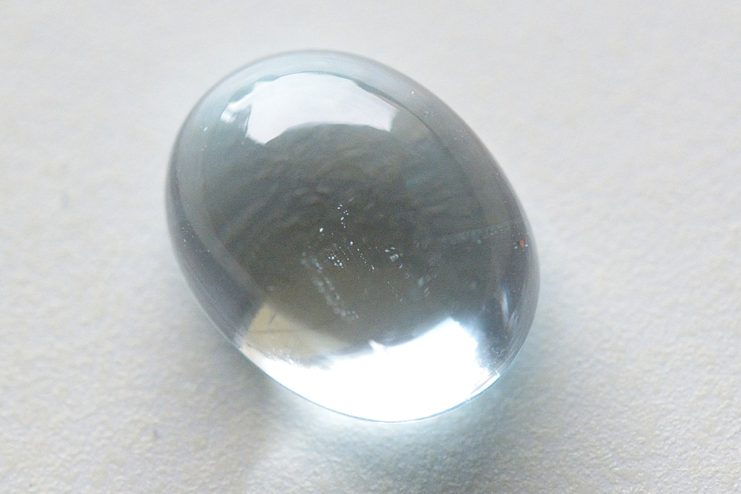 ブルートパーズ【59】天然石ルース・カボション・ローズカット（12×9.5mm）