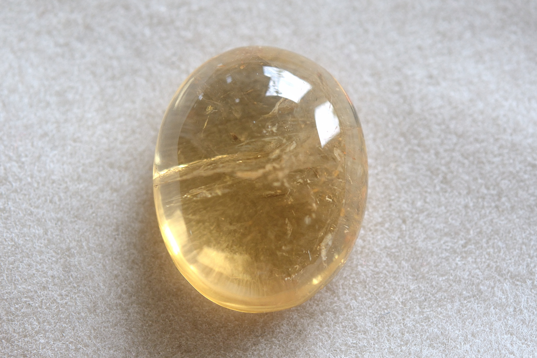 シトリン【29】ルース・カボション（15×11.5mm）