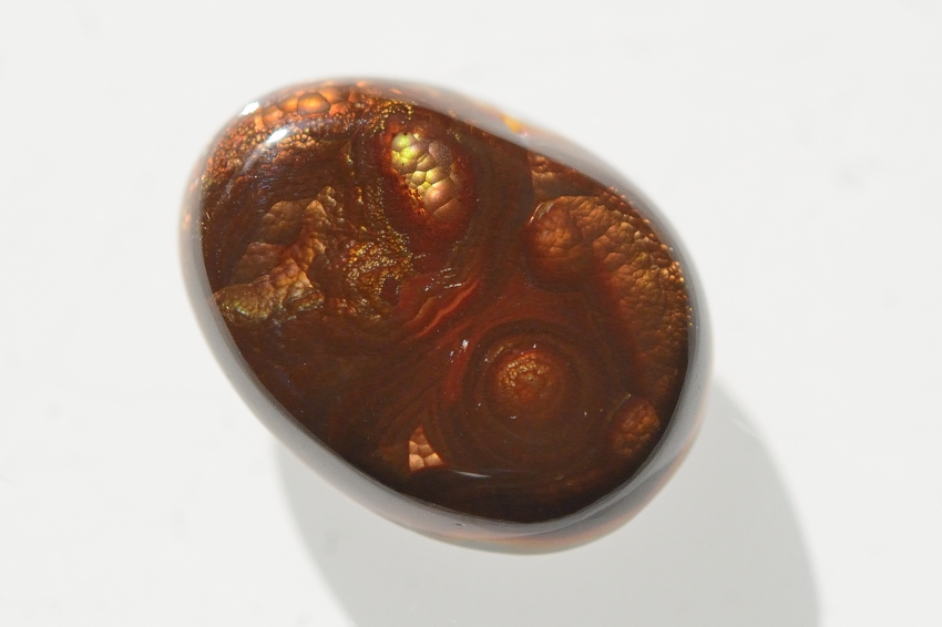 ファイヤーアゲート【3】天然石ルース・カボション（20.5×15mm）