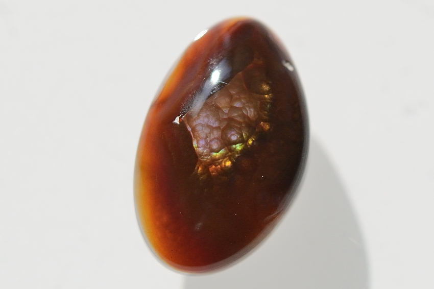 ファイヤーアゲート【4】天然石ルース・カボション（18.5×11.5mm）