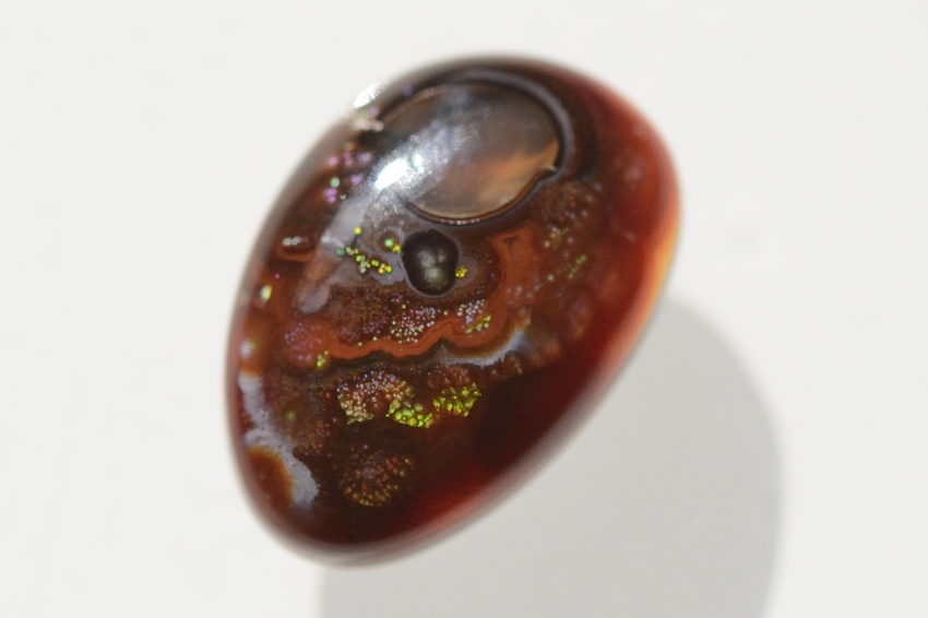 ファイヤーアゲート【8】天然石ルース・カボション（20×13.5mm）