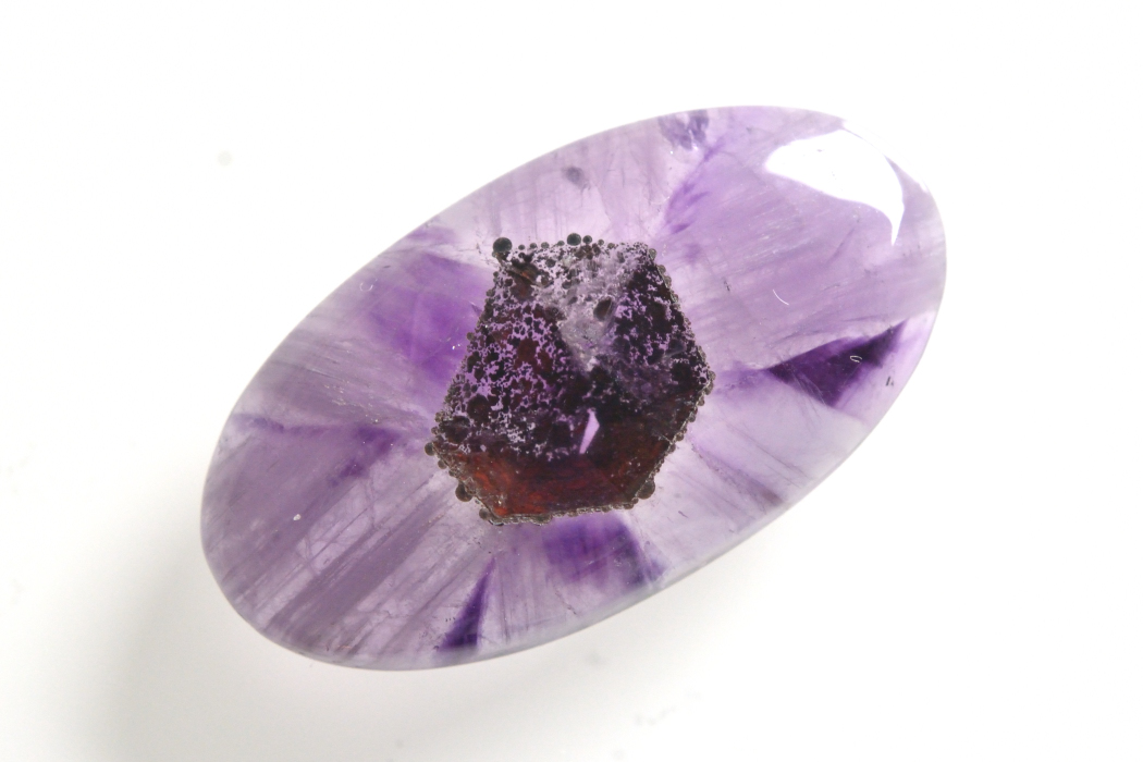 トラピッチェアメジスト（ファントム）【3】ルース・カボション　（34.5×19mm）