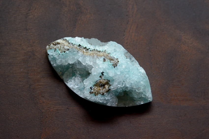 ジェムシリカ・ドゥルージー【8】　天然石ルース・カボション　（43×22mm）