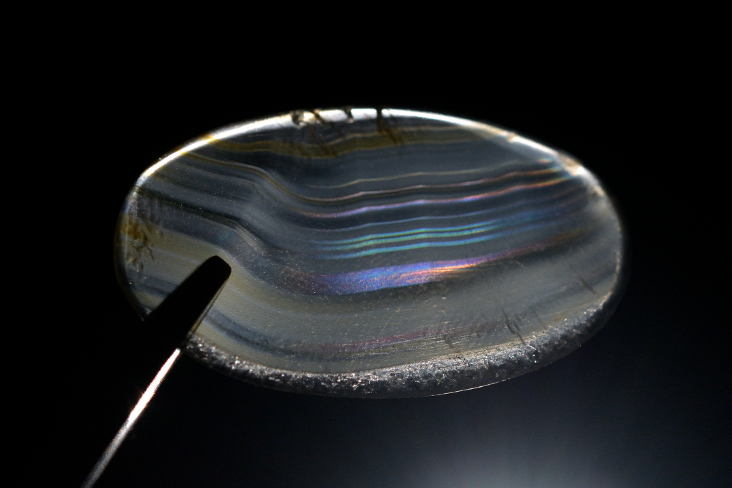 イリスアゲート【1】ルース・カボション（30.5×17.5mm）