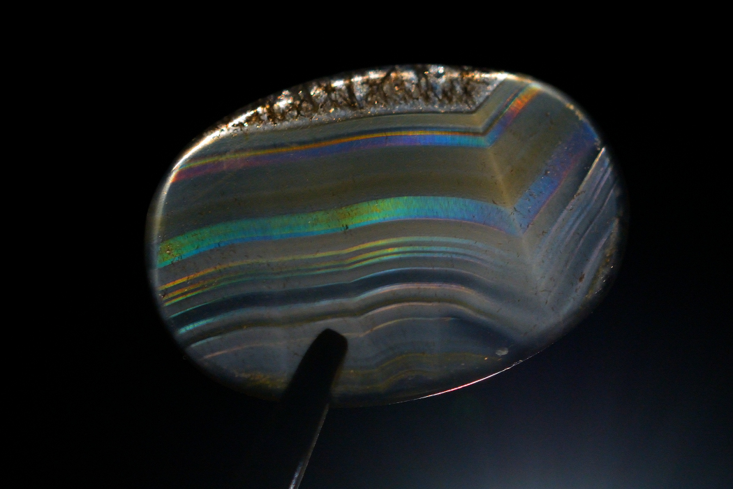 イリスアゲート【4】ルース・カボション（26×18.5mm）