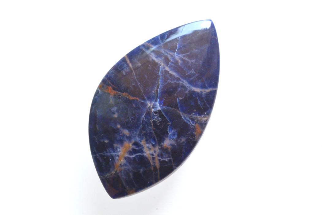 インペリアルソーダライト【27】ルース・カボション（42×23mm）