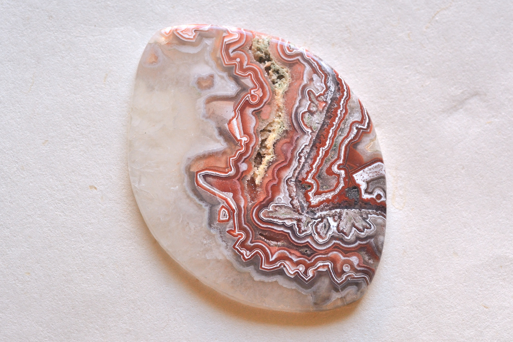 ラグナレースアゲート【10】ルース・カボション（52.5×38mm）