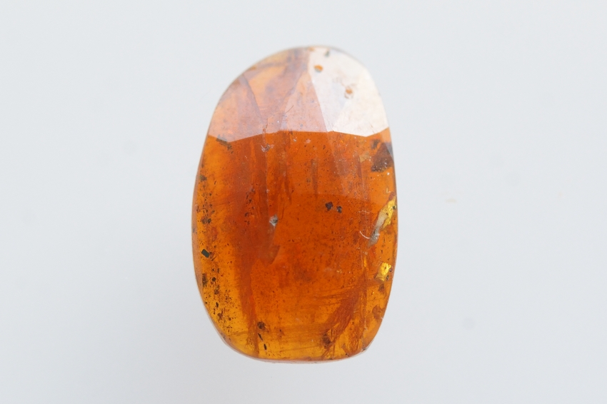 オレンジカイヤナイト【4】天然石ルース・カボション・ローズカット（13×8mm）
