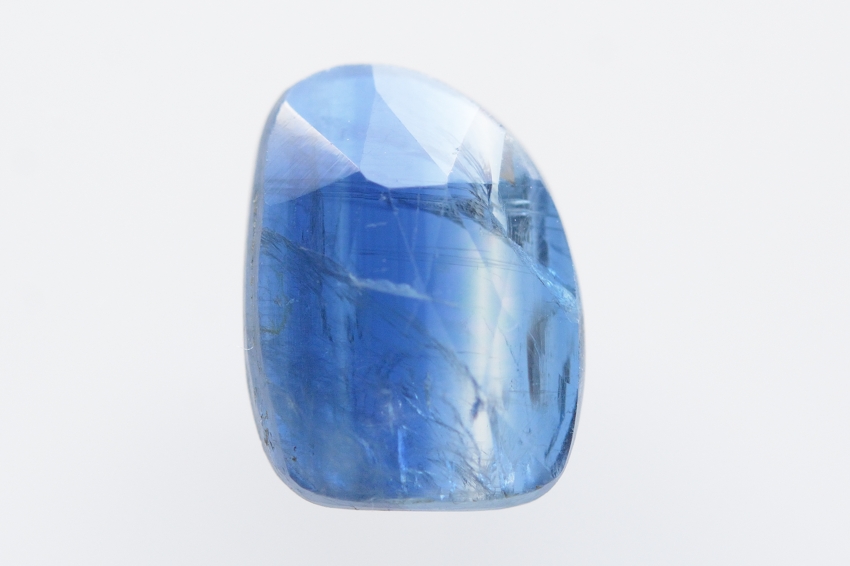 カイヤナイト（ネパール産）【41】　天然石ルース・カボション・ローズカット(11.5×8.5mm）