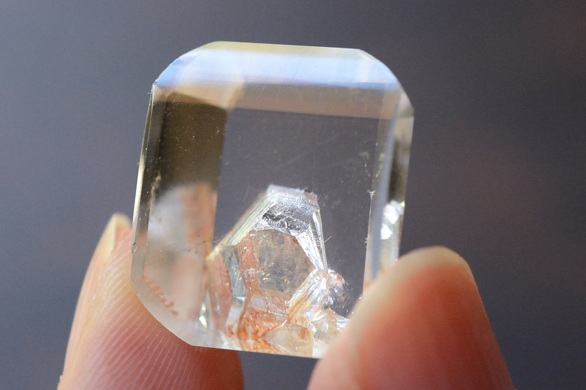 クォーツインクォーツ（貫入水晶）【16】天然石ルース・カボション（19×16mm）