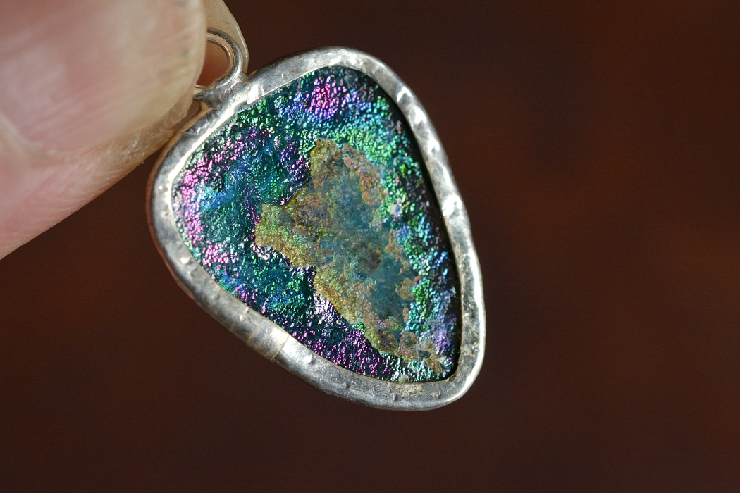 ローマングラス（穴あき）【43】（19.5×15.5mm）