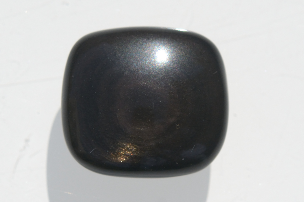 オブシディアン【8】ルース・カボション（20.5×18.5mm）