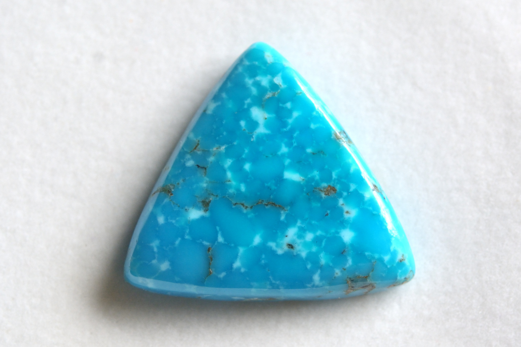 スリーピングビューティーターコイズ（珪化ターコイズ）【6】ルース・カボション（20.5×22.5mm）