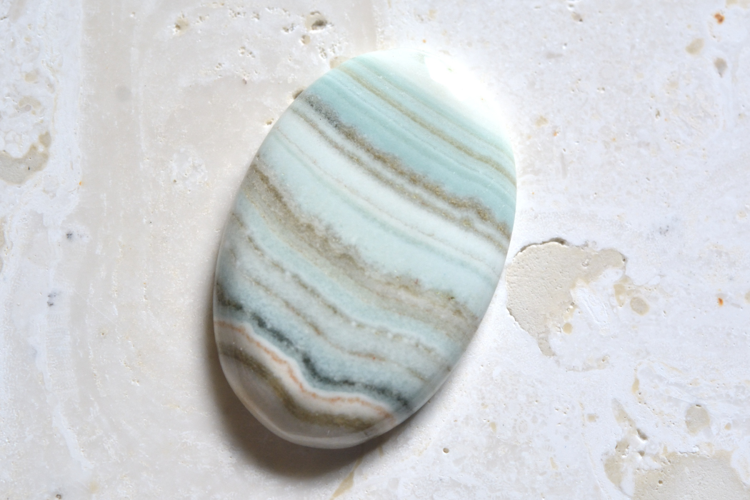 サターンカルセドニー【5】ルース・カボション（約33.5×22mm）