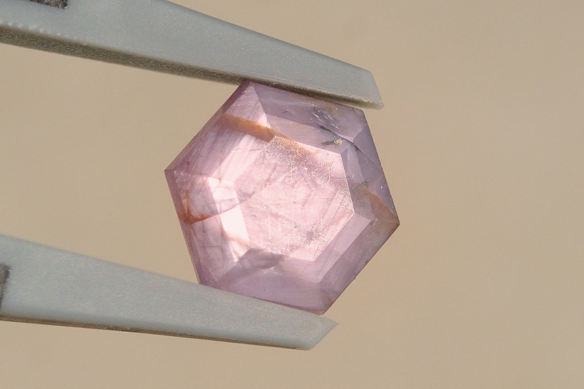 スタールビー・六芒星【41】天然石ルース・カボション（7×7mm）