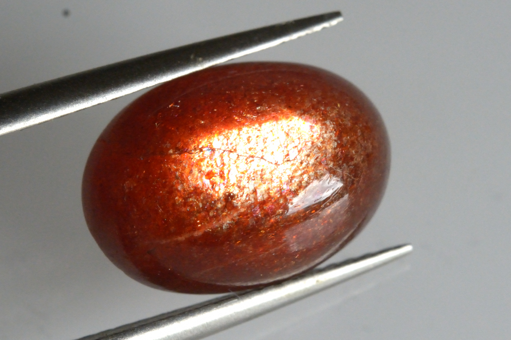 サンストーン【30】ルース・カボション（14×10.5mm）
