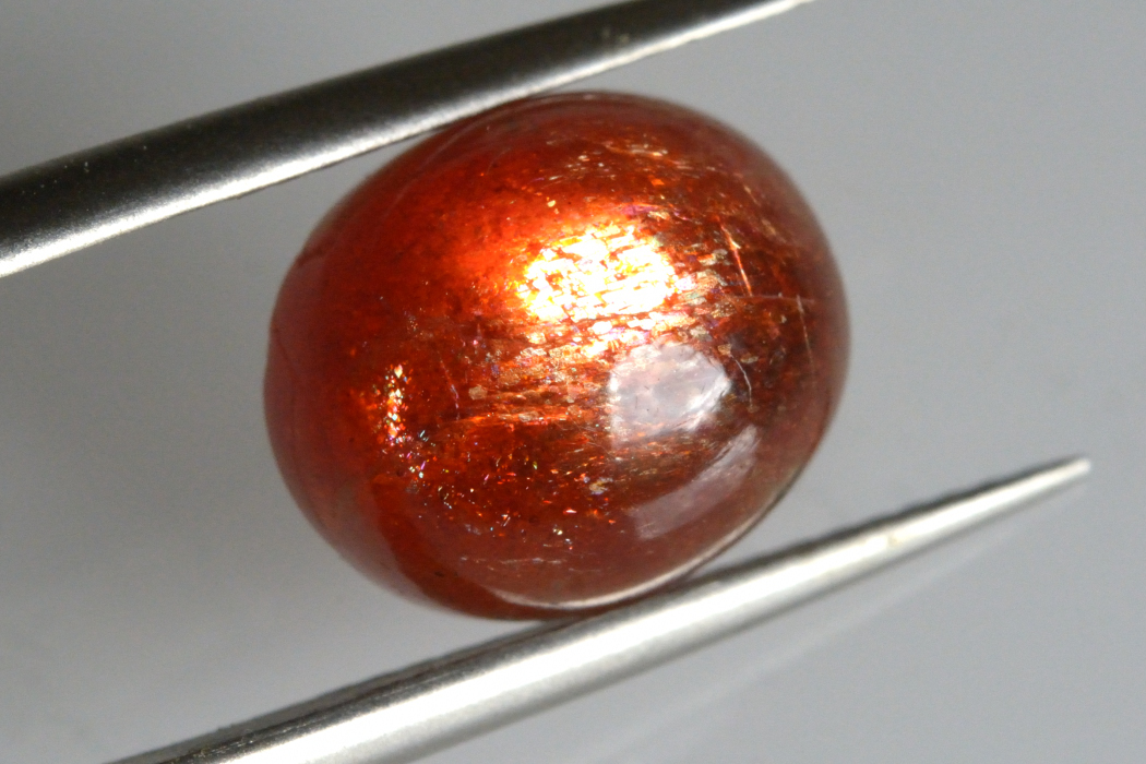 サンストーン【31】ルース・カボション（12×10mm）
