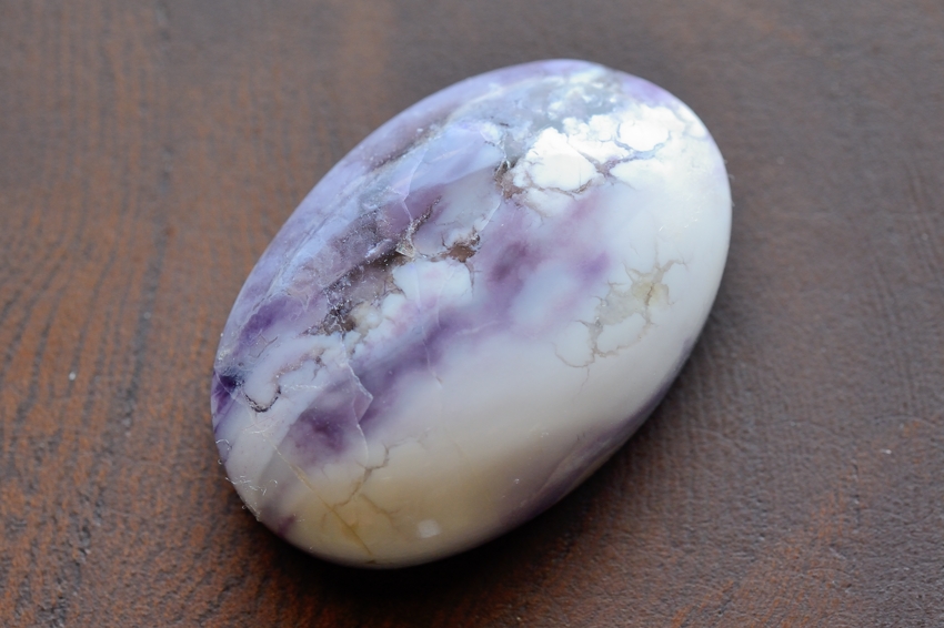 ティファニーストーン【7】天然石ルース・カボション（27×18.5mm）