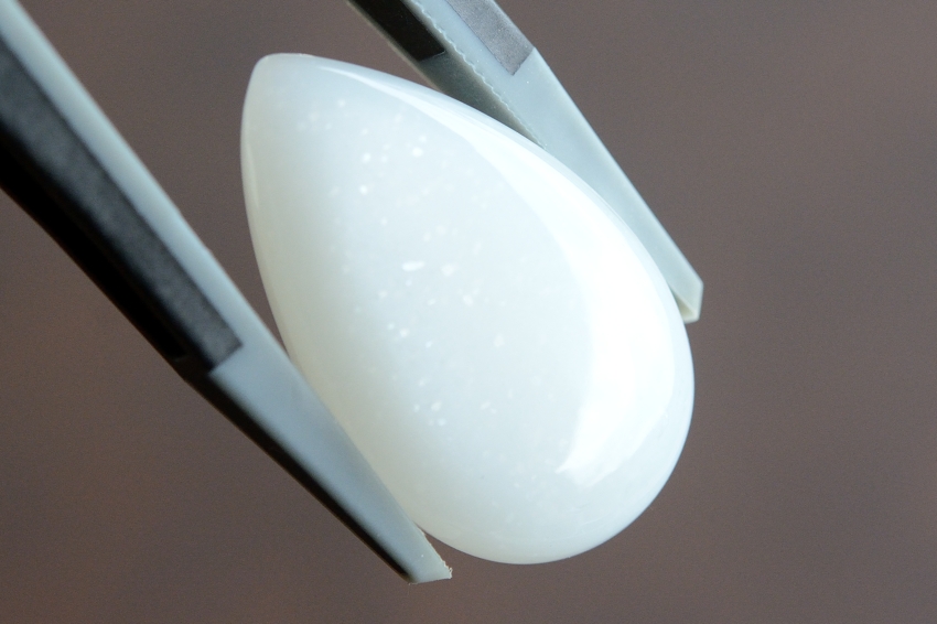 ホワイトムーンストーン【5】ルース・カボション