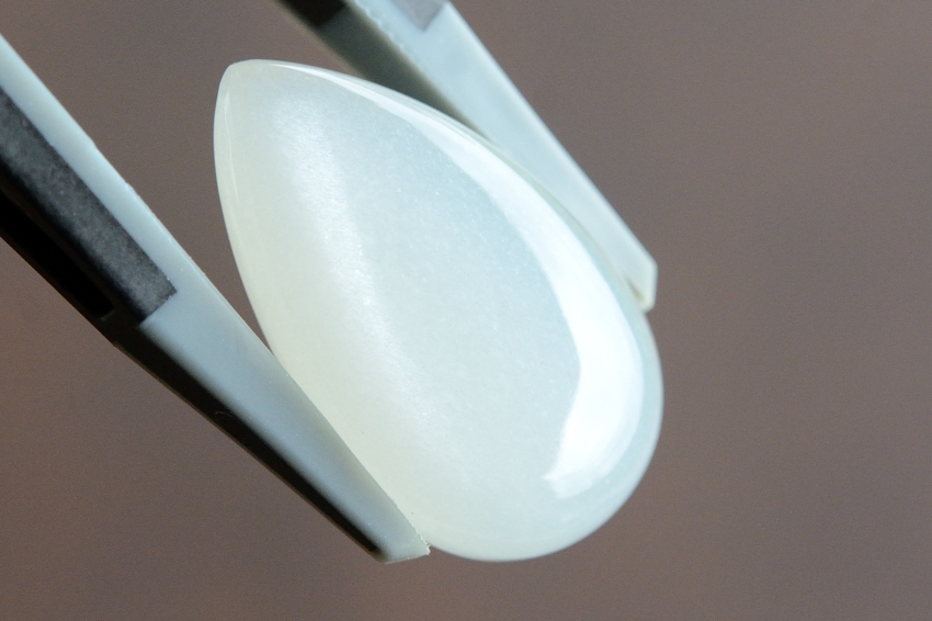 ホワイトムーンストーン【12】ルース・カボション